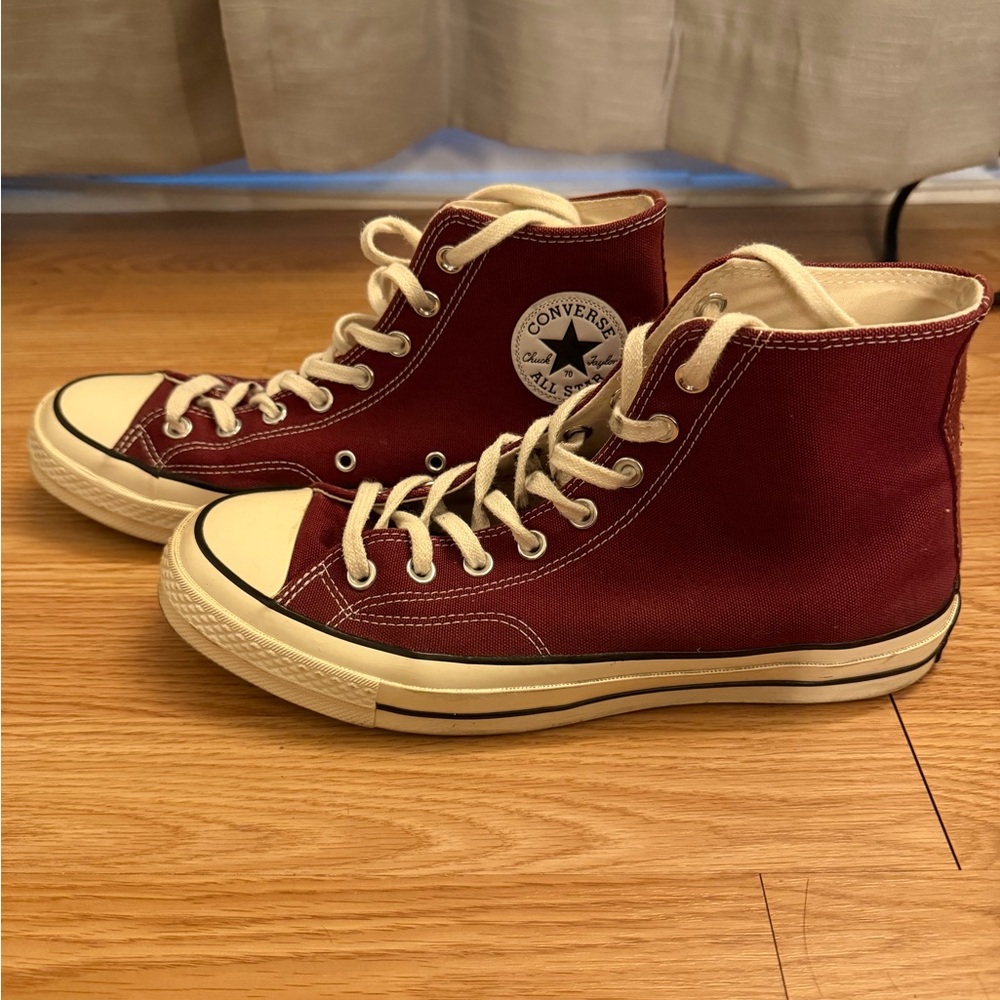 Converse High-Top Sneakers in Burgundy